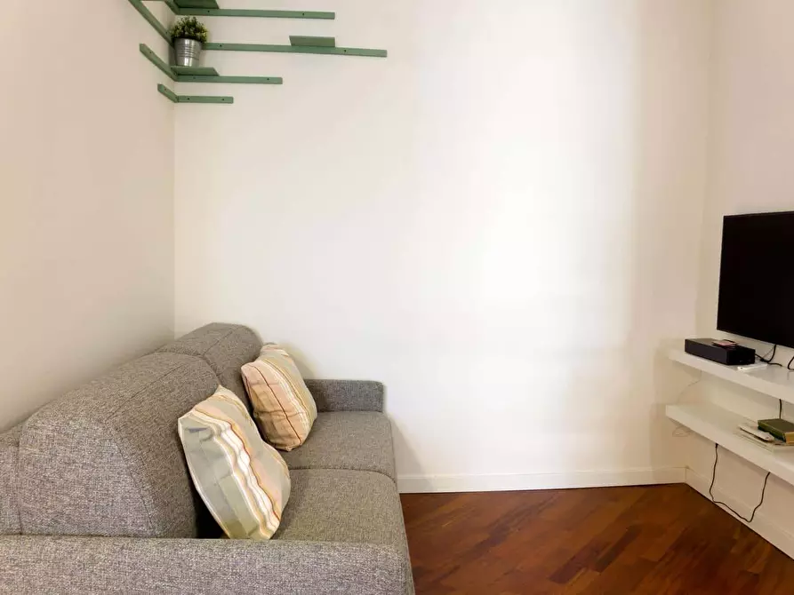 Immagine 19 di Appartamento in affitto  in Viale Ca' Granda2 a Milano