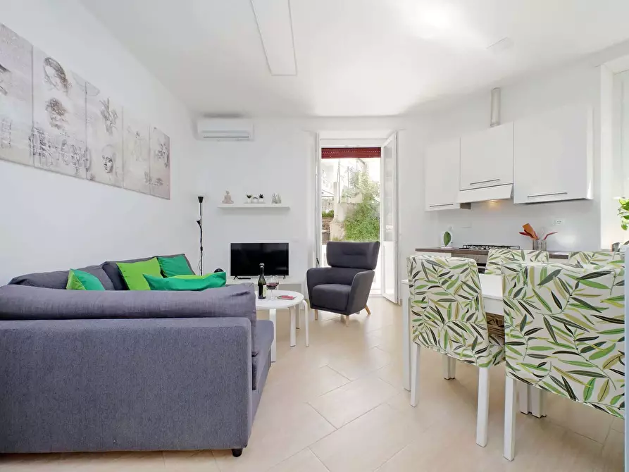 Immagine 4 di Appartamento in affitto  in Via Livorno36 a Roma