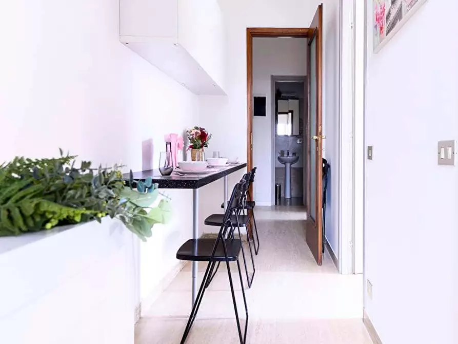 Immagine 25 di Camera in affitto  in Via Ippodromo9 a Milano