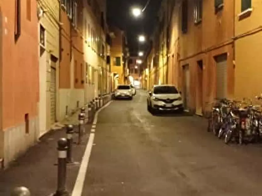 Immagine 6 di Appartamento in affitto  in Vicolo della Neve4 a Bologna