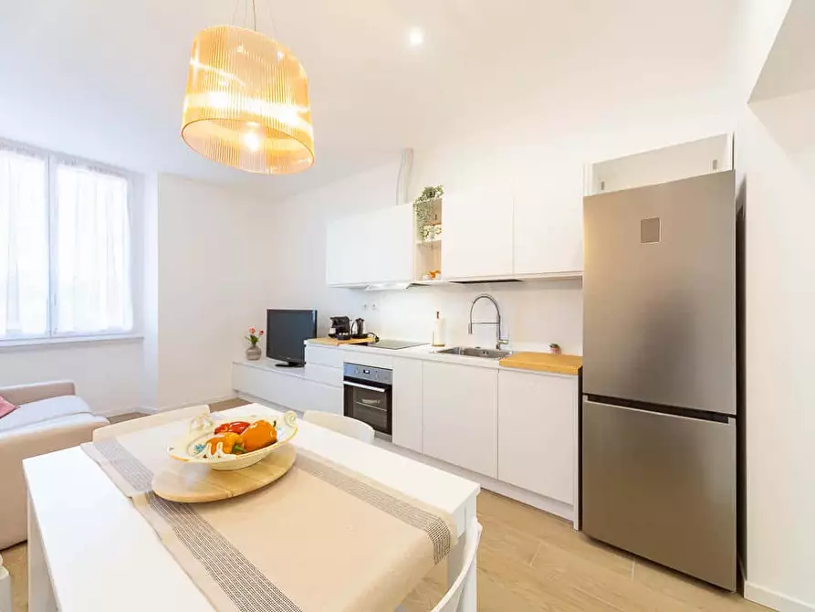 Immagine 17 di Appartamento in affitto  in Viale Nazario Sauro5 a Milano