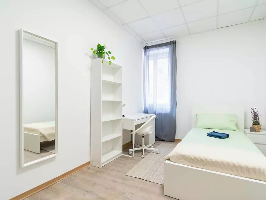 Immagine 4 di Camera in affitto  in Via Frinco15 a Torino