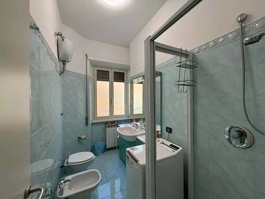 Immagine 13 di Appartamento in affitto  in Via dei Faggi93 a Roma