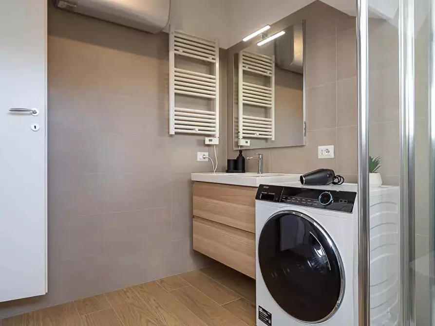 Immagine 31 di Appartamento in affitto  in Viale Nazario Sauro5 a Milano