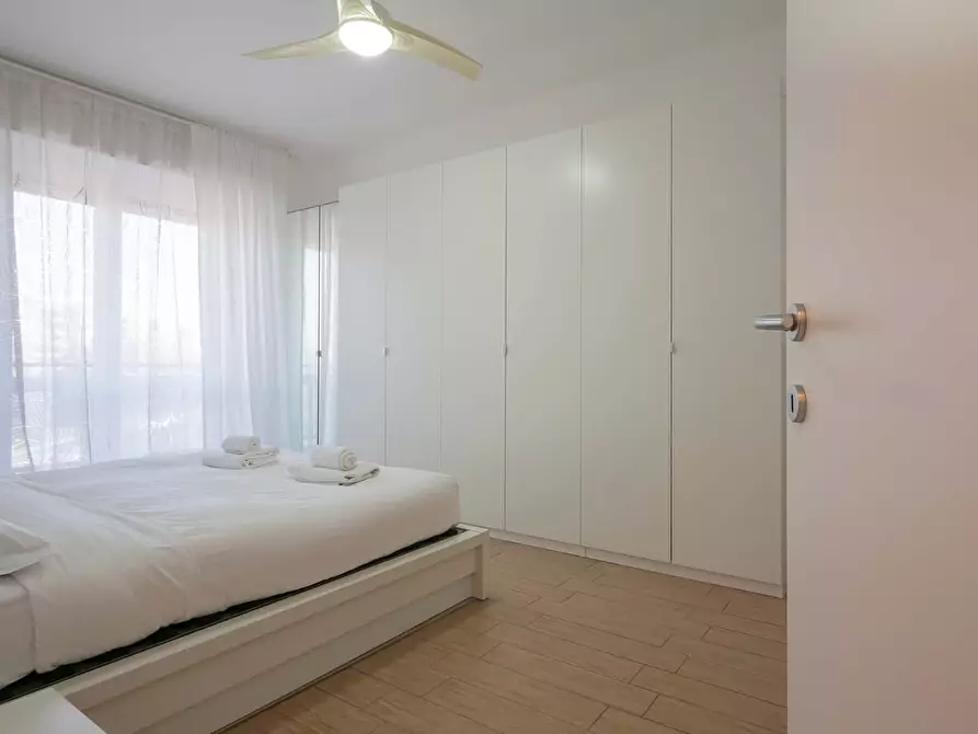 Immagine 10 di Appartamento in affitto  in Viale Legioni Romane55 a Milano