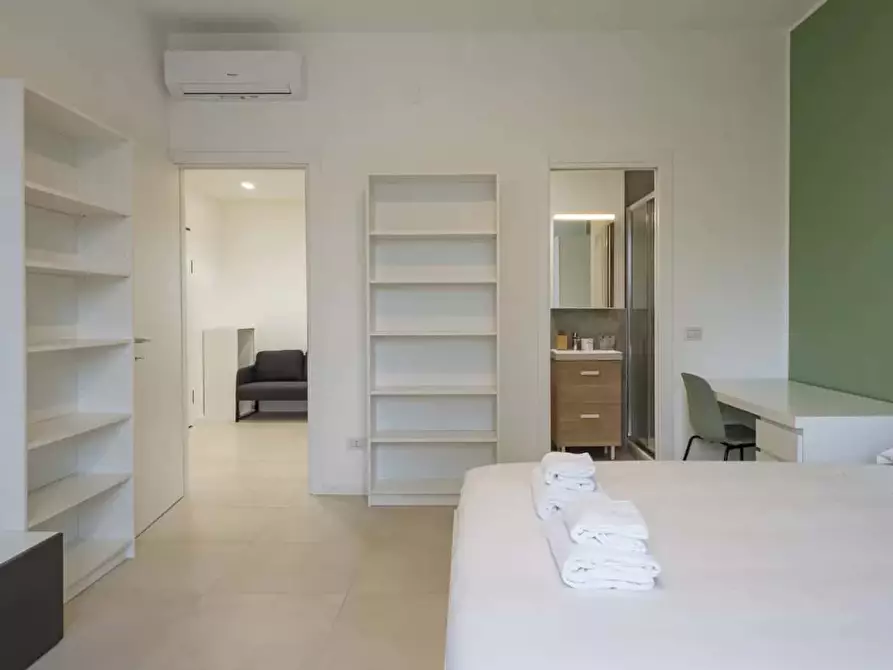 Immagine 26 di Appartamento in affitto  in Via Lodovico Il Moro114 a Milano