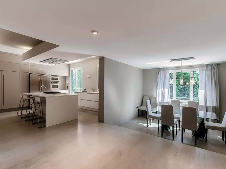 Immagine 17 di Appartamento in affitto  in Via Belvedere10 a Bizzarone