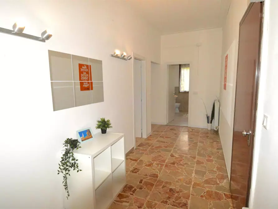 Immagine 11 di Camera in affitto  in Via Barbato Zanoni37 a Modena