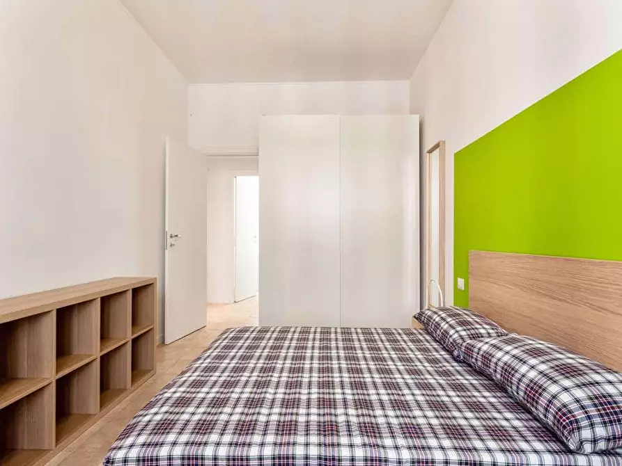 Immagine 2 di Camera in affitto  in Via Pantigliate6 a Milano