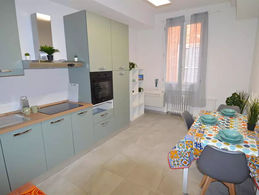 Immagine 7 di Camera in affitto  in Corso Canalchiaro26 a Modena