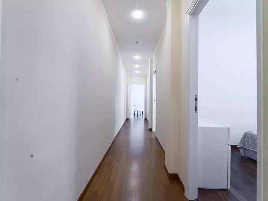 Immagine 36 di Appartamento in affitto  in Via Giovanni Battista Pergolesi24 a Milano