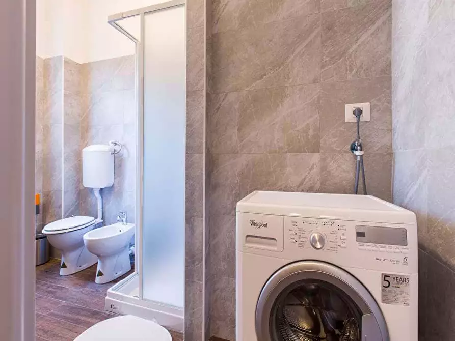 Immagine 24 di Camera in affitto  in Via Moncalvo31 a Milano