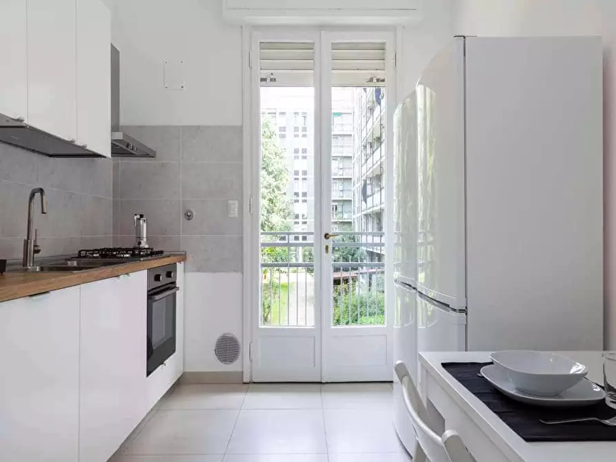 Immagine 7 di Camera in affitto  in Via Tiziano18 a Milano