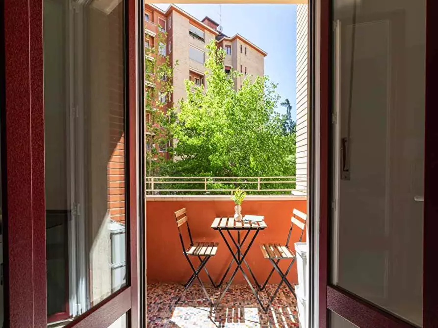 Immagine 4 di Camera in affitto  in Via Salvatore Barzilai1 a Milano