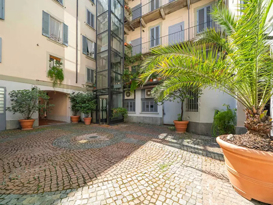 Immagine 37 di Appartamento in affitto  in Via Domenico Cirillo12 a Milano