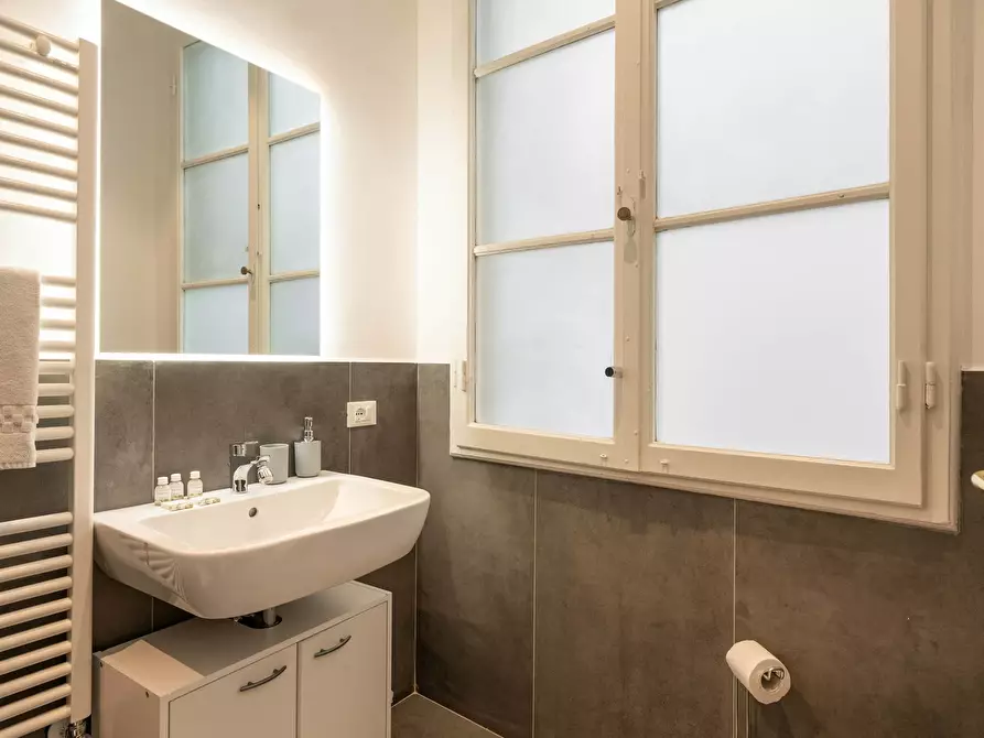 Immagine 36 di Appartamento in affitto  in Via degli Alfani a Firenze