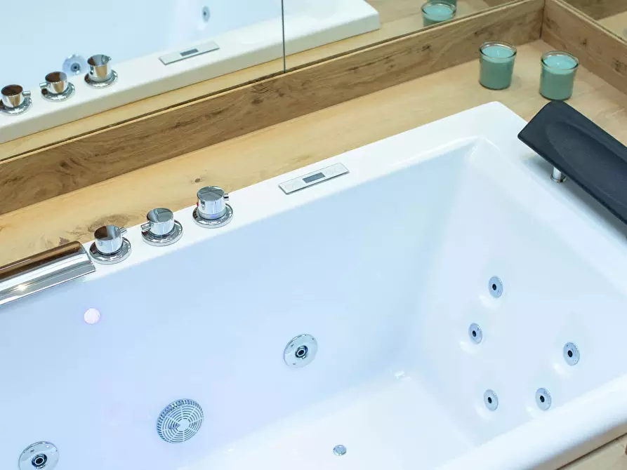 Immagine 29 di Appartamento in affitto  in Località Torreone95 a Cortona