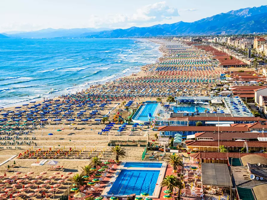 Immagine 19 di Appartamento in affitto  in Via Arezzo110 a Massa