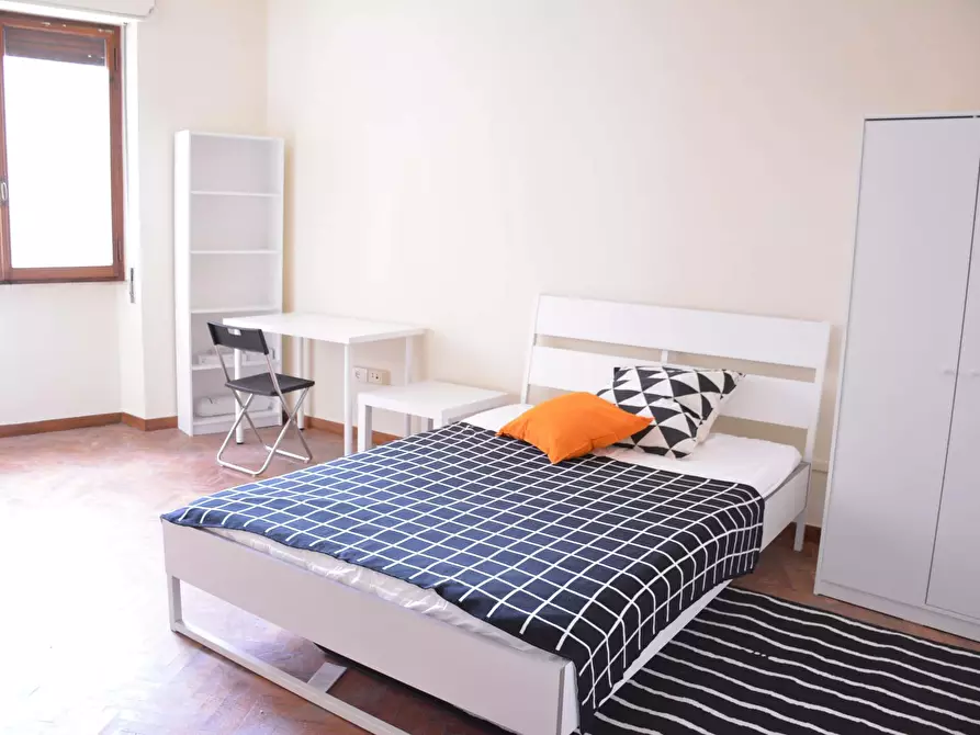 Immagine 3 di Camera in affitto  in Via Pola5 a Cagliari