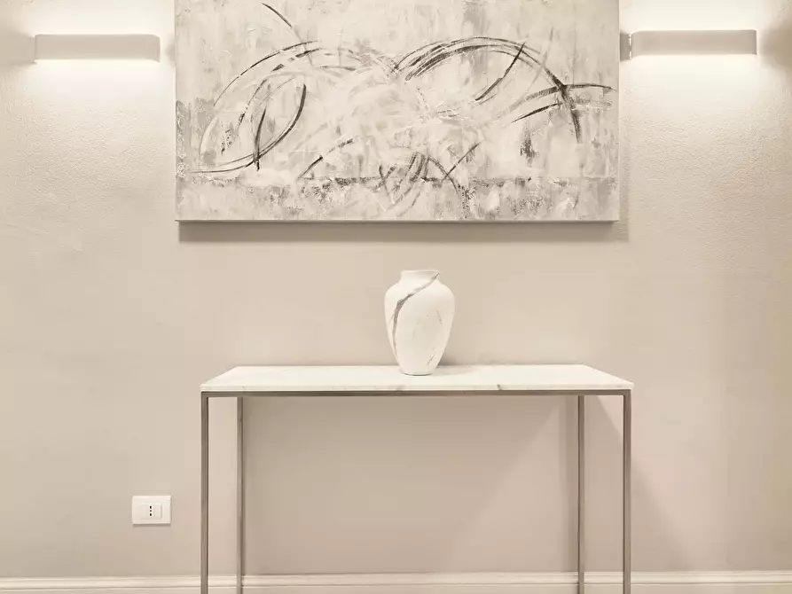 Immagine 2 di Appartamento in affitto  in Viale di Porta Vercellina2 a Milano