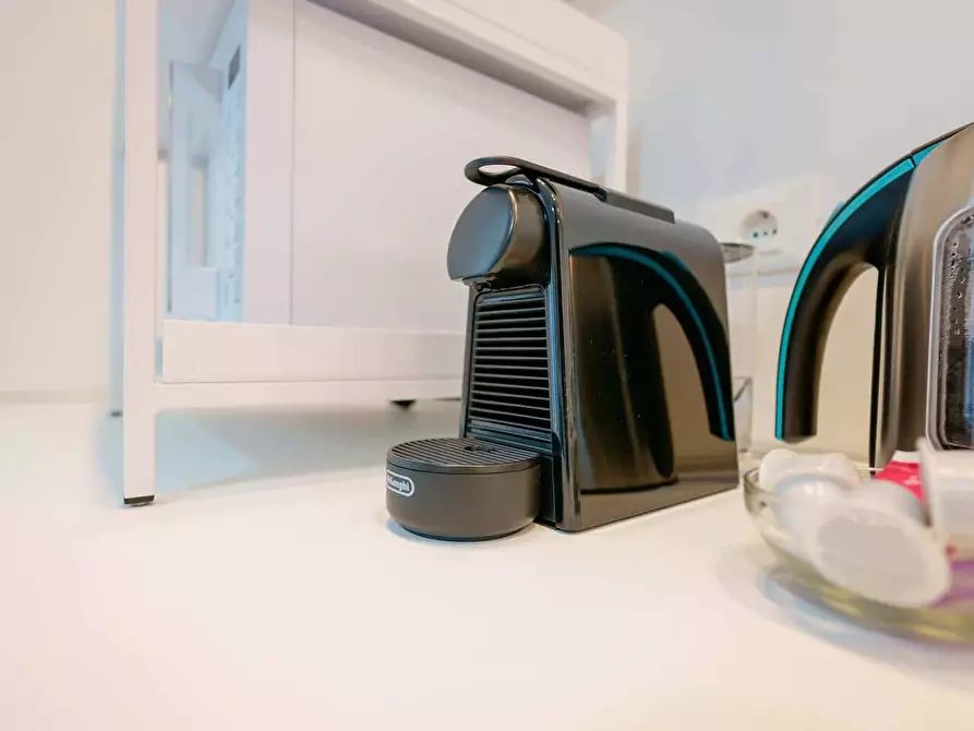 Immagine 12 di Appartamento in affitto  in Via Mascarella86 a Bologna