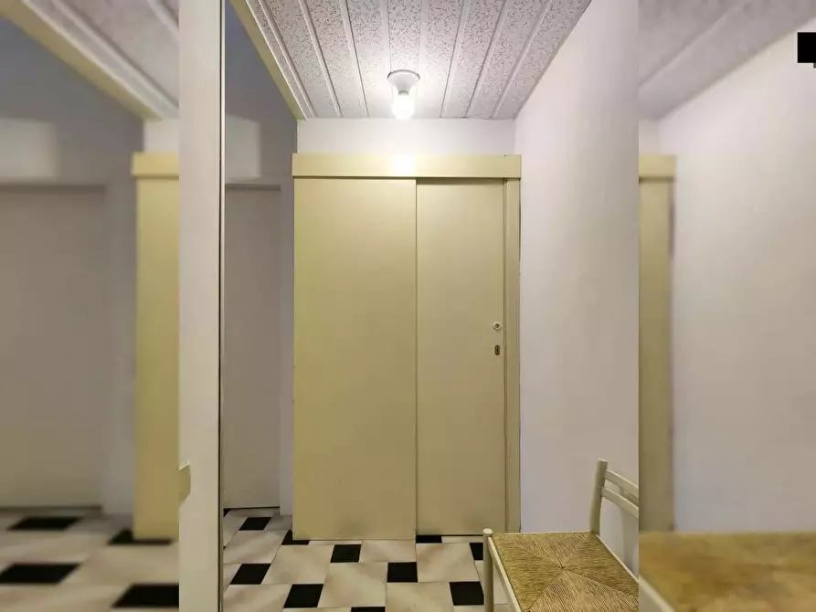 Immagine 3 di Camera in affitto  in Via Monzambano a Milano