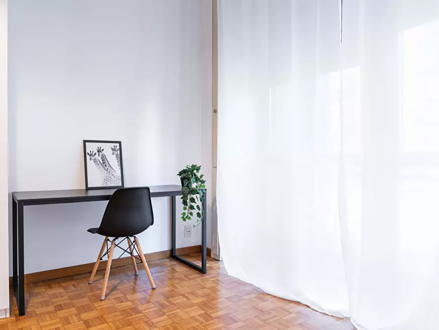 Immagine 2 di Camera in affitto  in Piazza Imperatore Tito8 a Milano