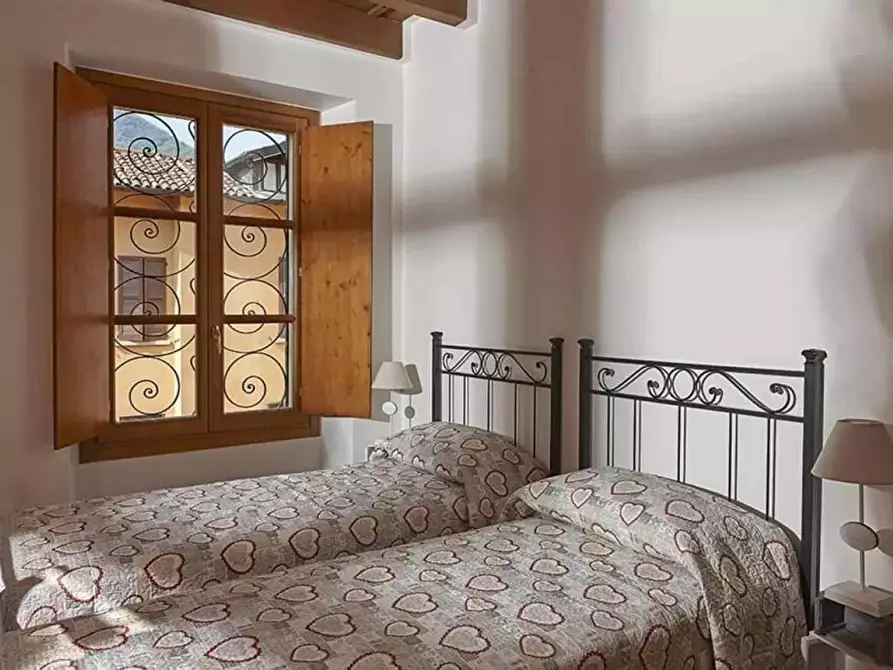 Immagine 14 di Appartamento in affitto  in Via Cinque Giornate a Como