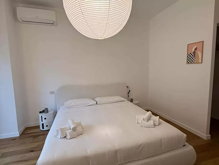 Immagine 21 di Appartamento in affitto  in Viale Tunisia13 a Milano