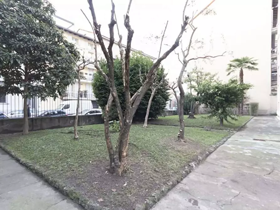 Immagine 41 di Appartamento in affitto  in Via Ruggero Bonghi21 a Milano