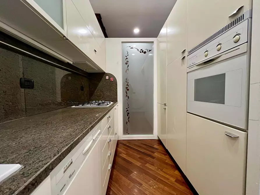 Immagine 7 di Appartamento in affitto  in Via Gaetano Previati7 a Milano