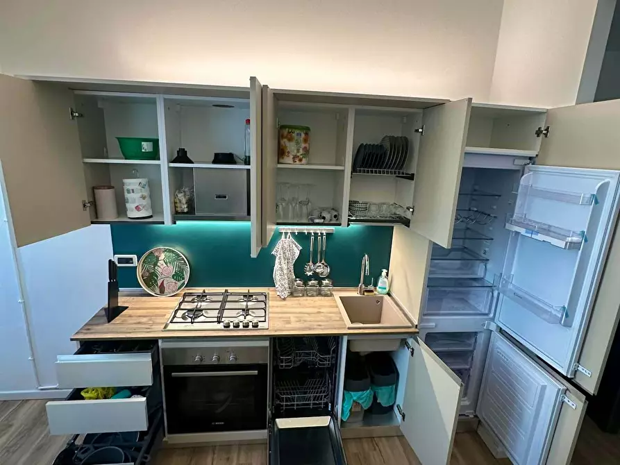 Immagine 17 di Appartamento in affitto  in Viale Carlo Espinasse a Milano