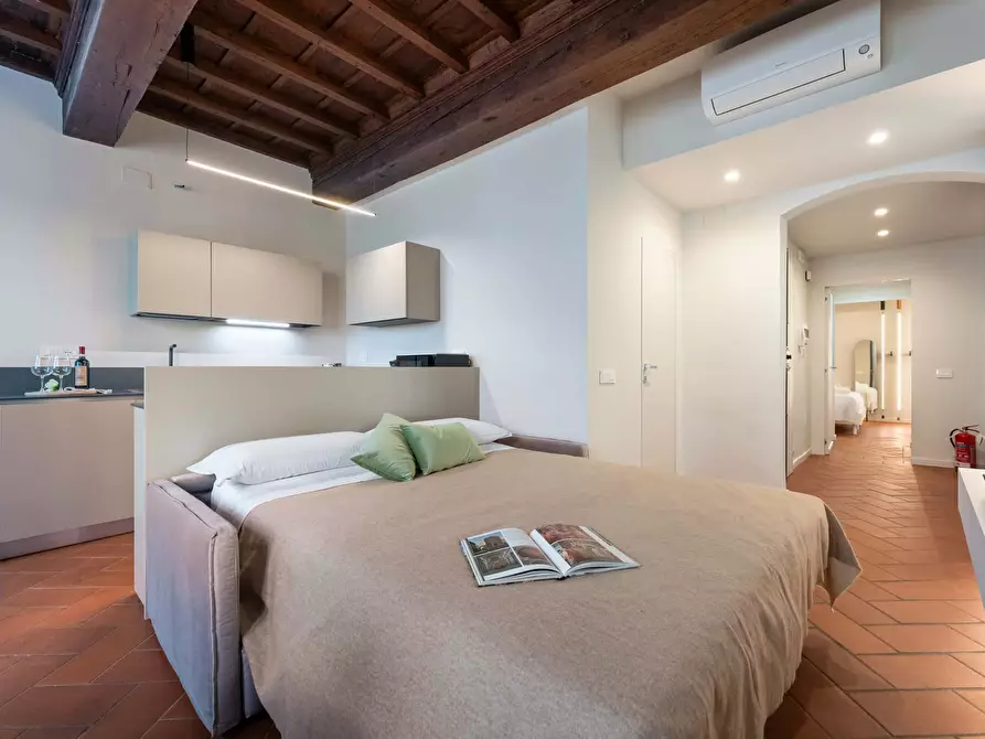 Immagine 31 di Appartamento in affitto  in Via della Vigna Nuova a Firenze