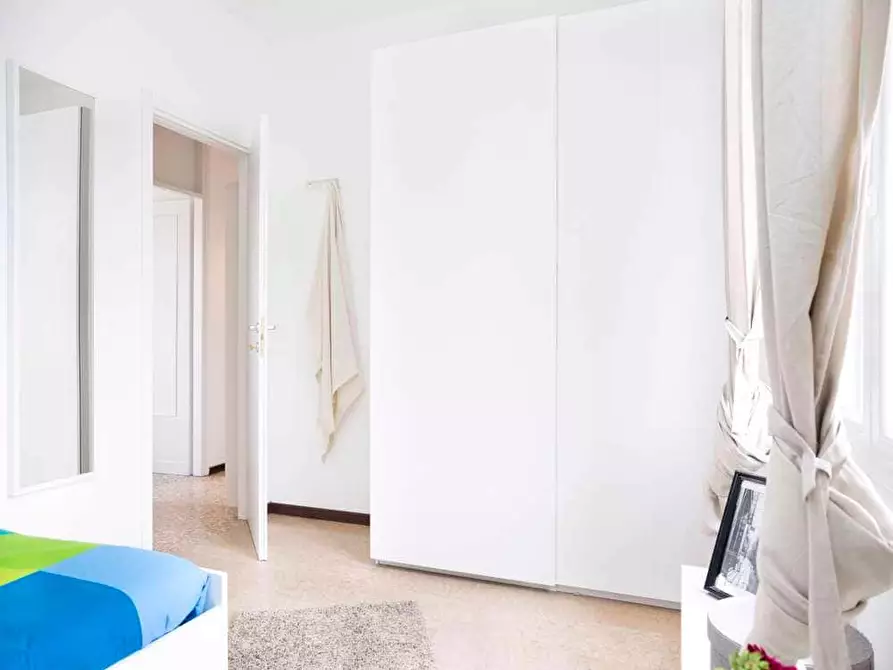 Immagine 5 di Camera in affitto  in Viale Carlo Espinasse12 a Milano