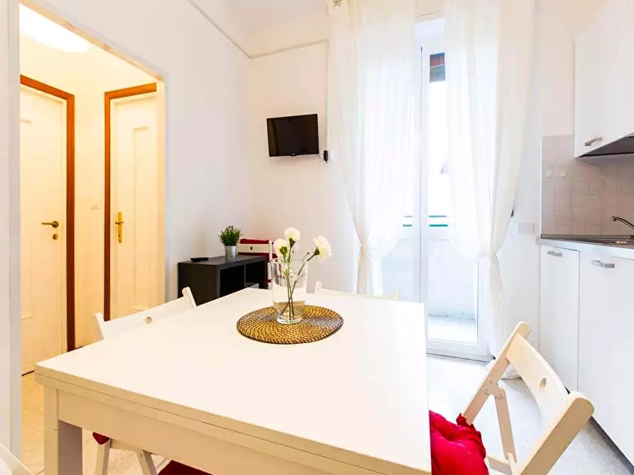 Immagine 6 di Camera in affitto  in Largo Cavalieri di Malta10 a Milano