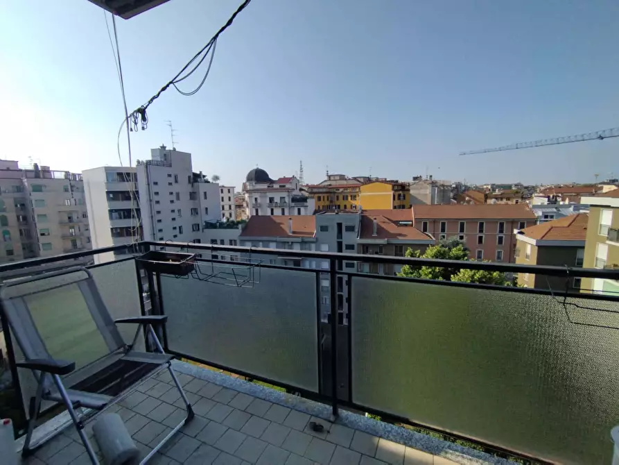 Immagine 13 di Camera in affitto  in Via Popoli Uniti8 a Milano