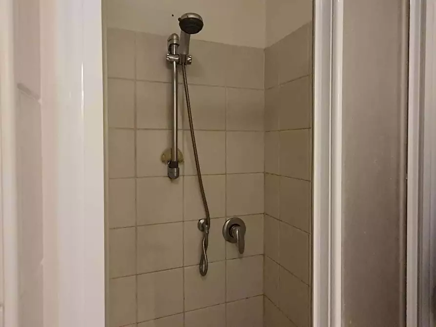 Immagine 6 di Camera in affitto  in Via Giuseppe Mazzini a Trento