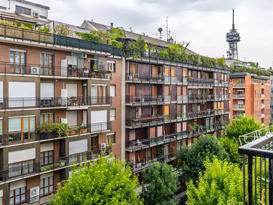 Immagine 17 di Appartamento in affitto  in Via Giovanni da Procida21 a Milano