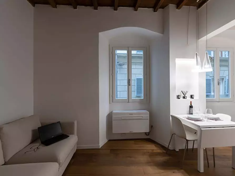 Immagine 9 di Appartamento in affitto  in Via Dante Alighieri16 a Firenze