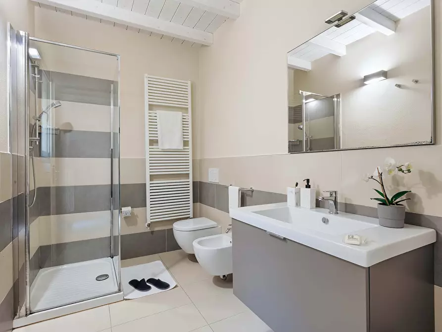 Immagine 4 di Appartamento in affitto  in Strada Maggiore52 a Bologna