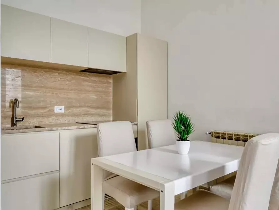 Immagine 2 di Appartamento in affitto  in Via Vallarsa22 a Milano