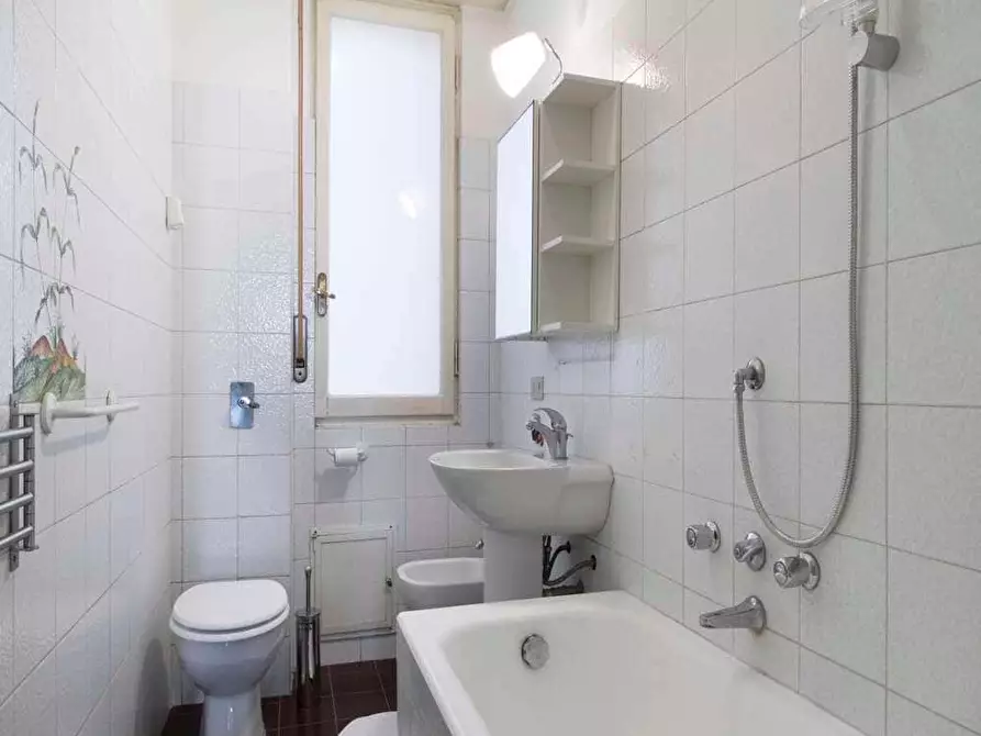 Immagine 22 di Camera in affitto  in Via Salvatore Barzilai1 a Milano