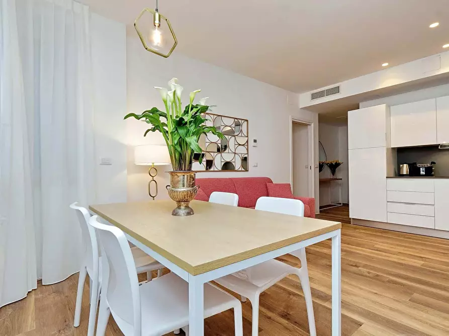 Immagine 8 di Appartamento in affitto  in Via Flavia93 a Roma