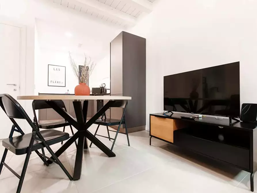 Immagine 5 di Appartamento in affitto  in Piazza Giovanni Amendola11 a Como