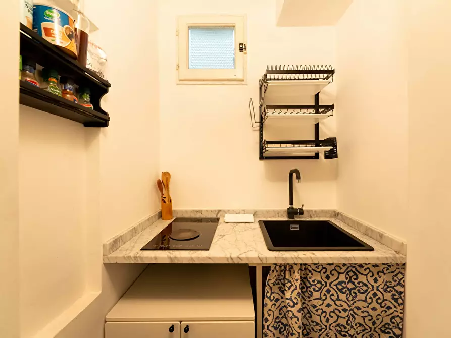 Immagine 10 di Appartamento in affitto  in Via dei Pilastri a Firenze