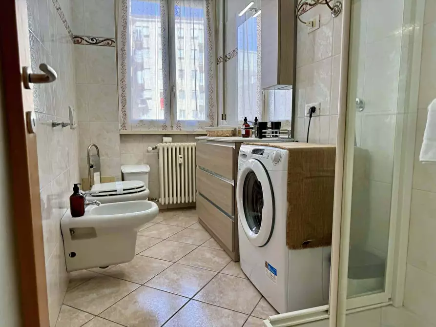 Immagine 11 di Appartamento in affitto  in Via Magenta6 a Como