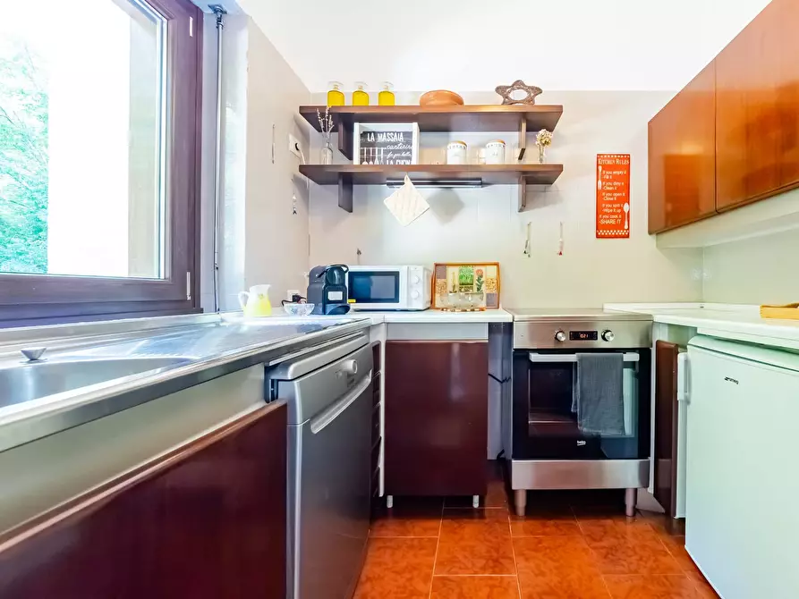 Immagine 25 di Appartamento in affitto  in Via Bellavista a Tremezzina