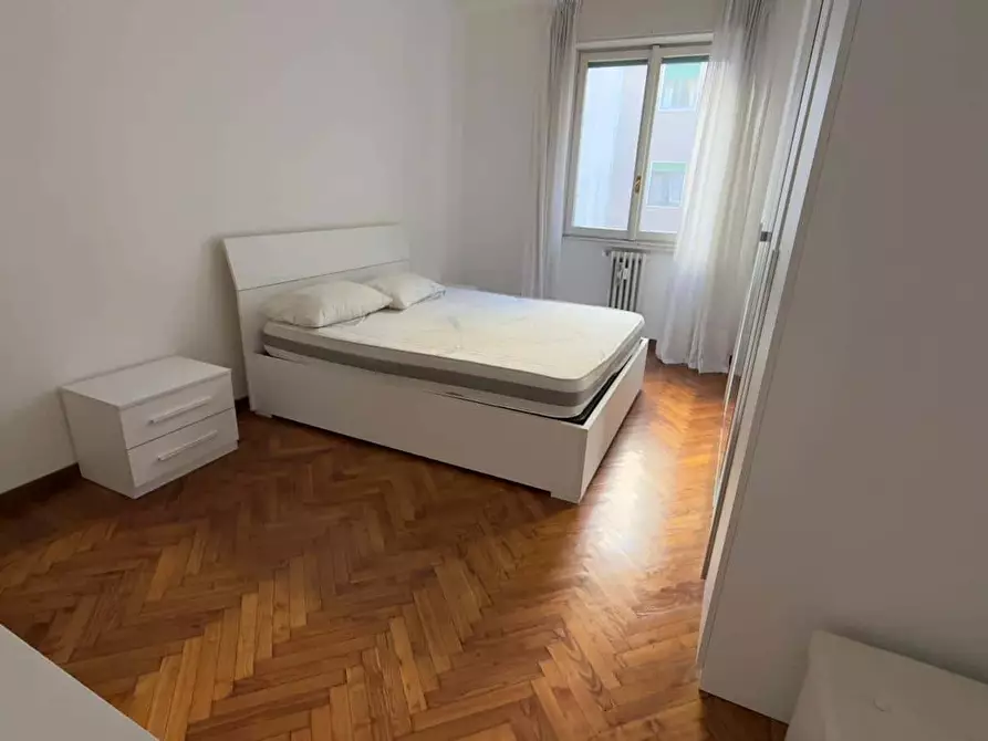 Immagine 1 di Camera in affitto  in Via Fiuggi12 a Milano