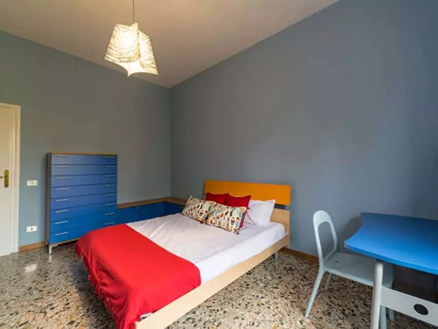 Immagine 4 di Camera in affitto  in Via Benedetto Marcello8 a Firenze