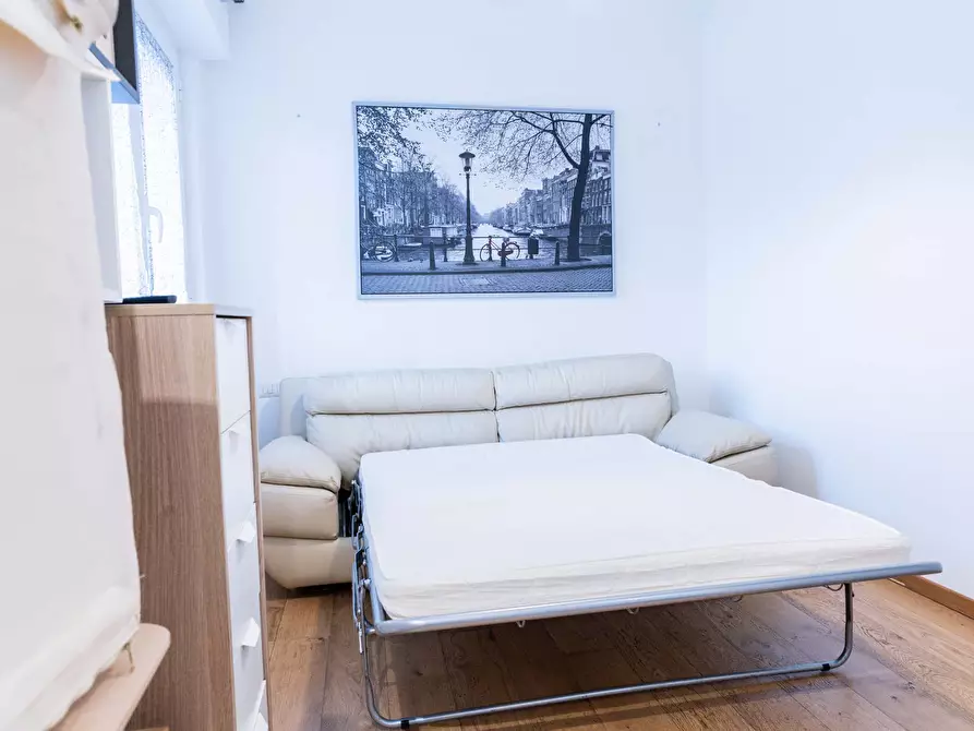 Immagine 12 di Appartamento in affitto  in Viale Marche64 a Milano
